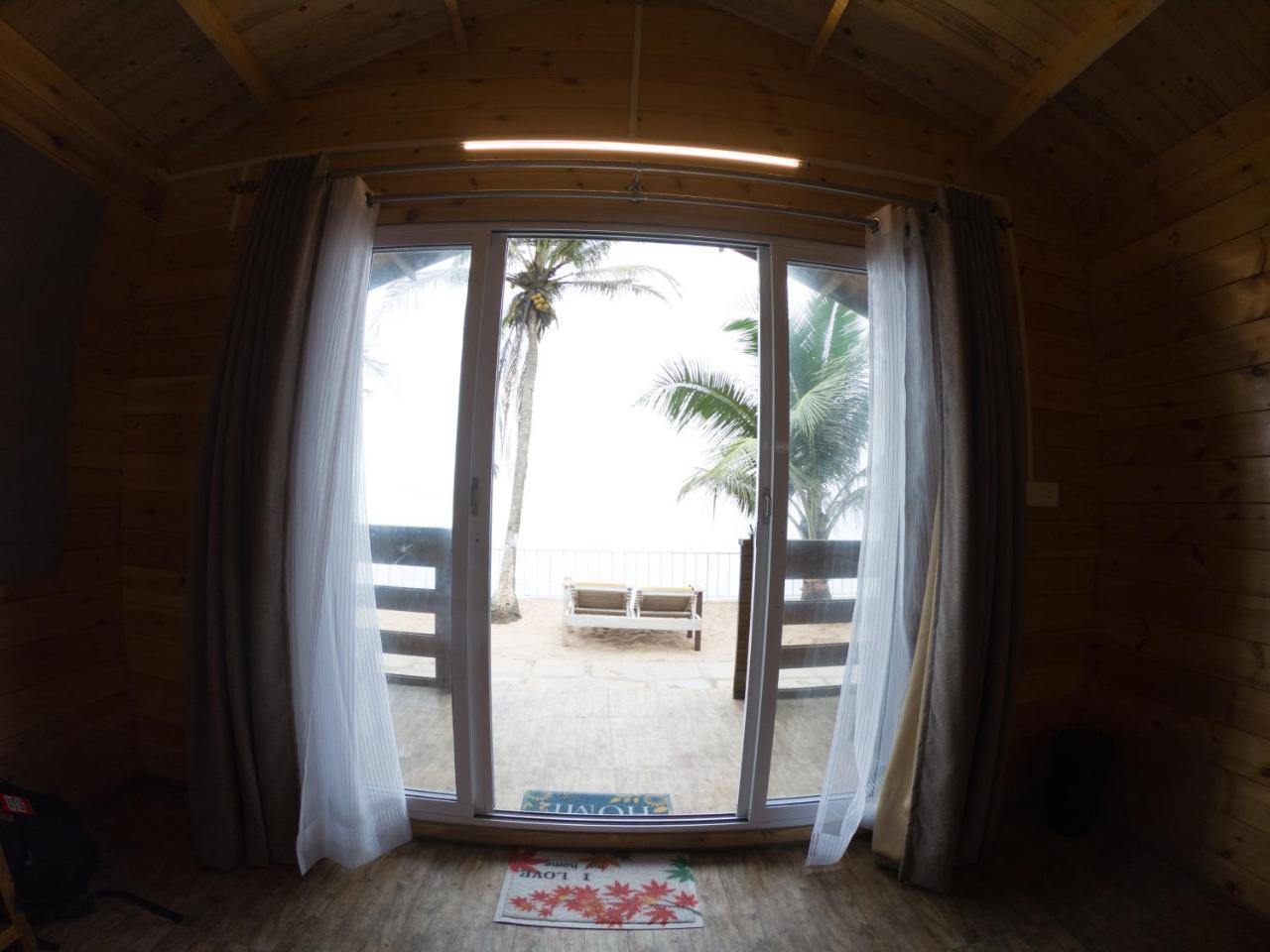Vista Praia Beach Resort Anjuna Exterior photo